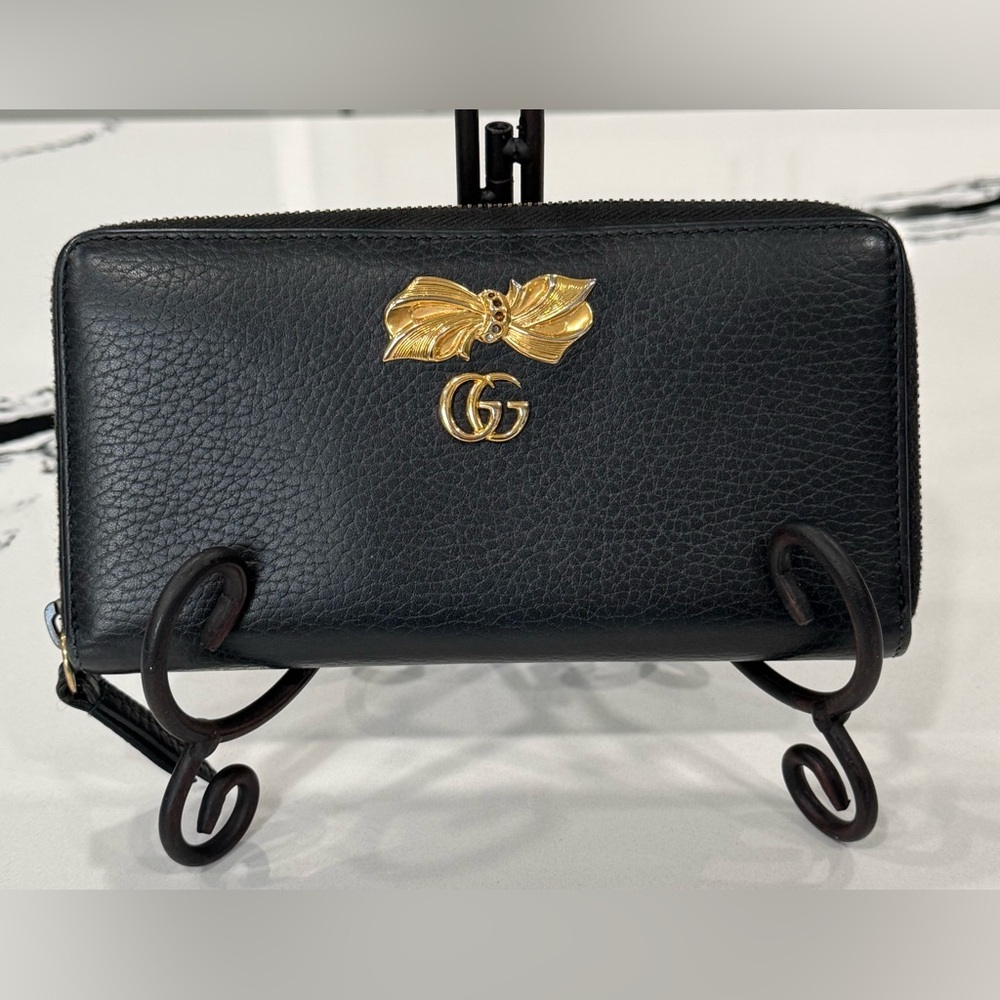 Gucci GG Marmont Bow Zip Around Wallet Black Leather Gold Logo